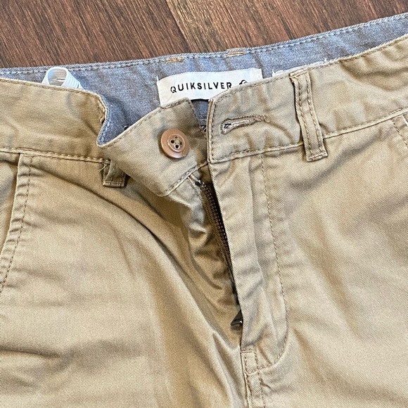 Quiksilver Youth Khaki Shorts - Picture 5 of 11